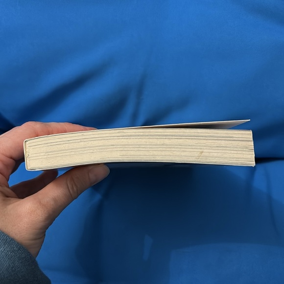 Black Cat Comic Volume 4 By Kentaro Yabuki ShonenJump Manga RatedT+ForOlderTeens - Picture 4 of 9